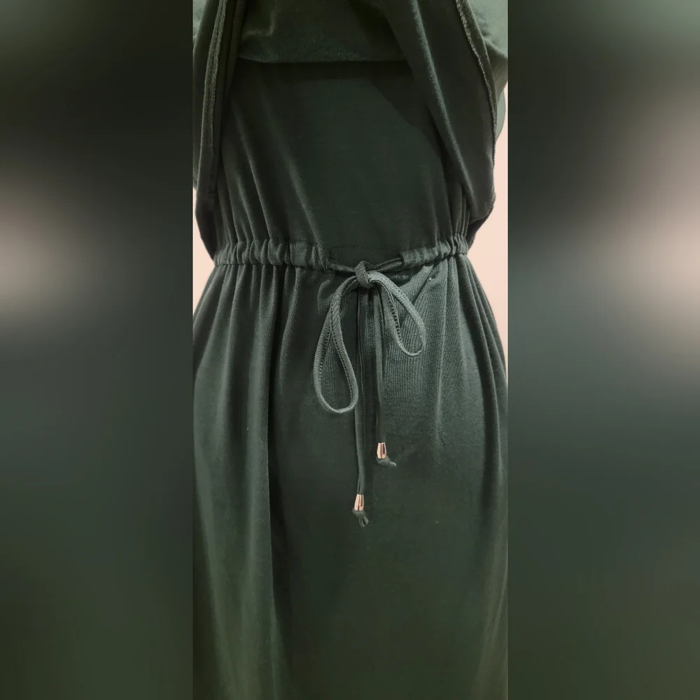Comfortable Green Dress with Drawstring Waist - Picture 2 of 7